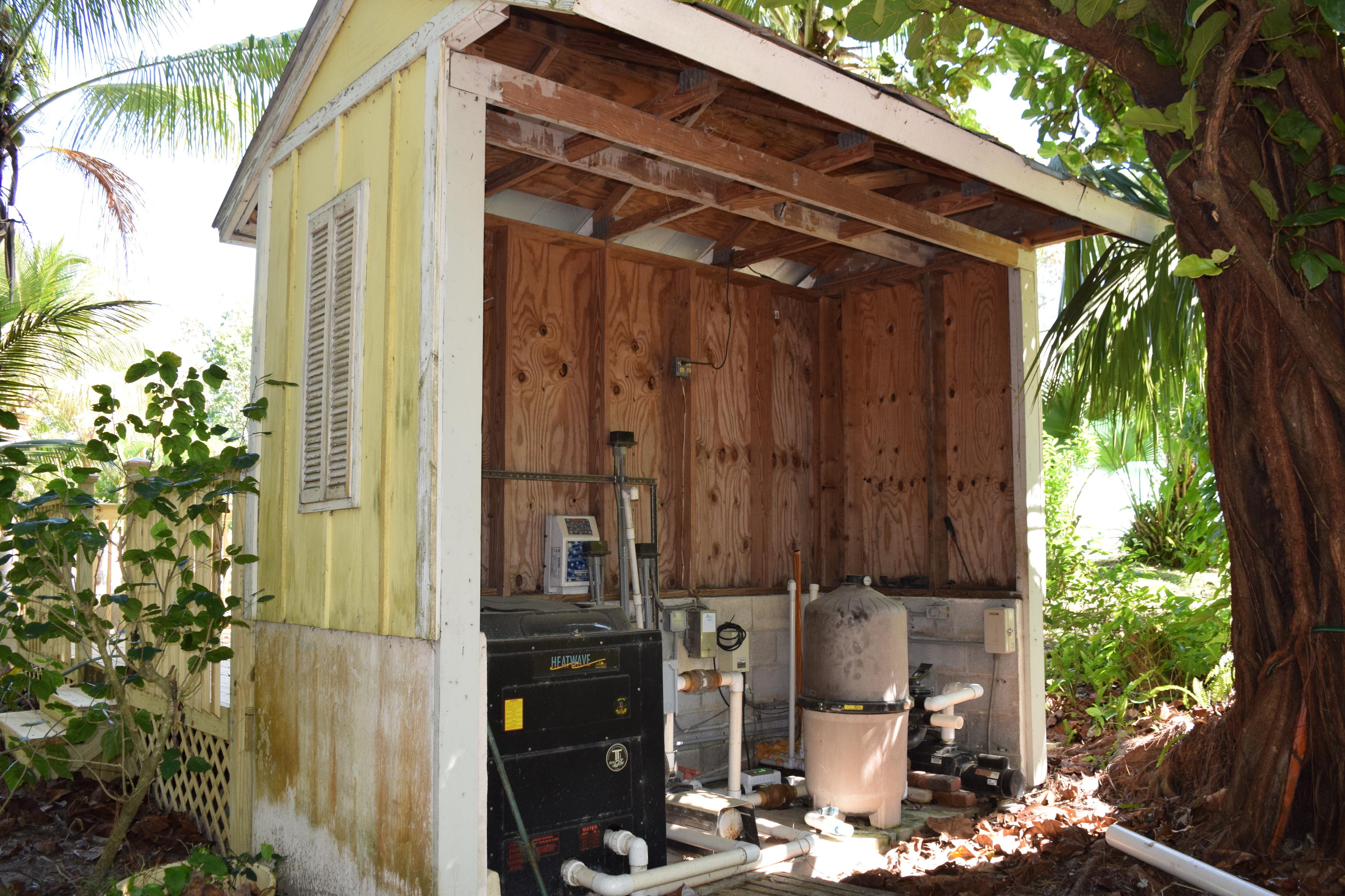 16281 Randolph Siding Road Jupiter, FL 33478 - Photo 38 of 51 pool filter & pump