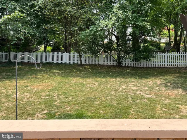 $4,900 | 5453 Mittendorff Lane, Alexandria, VA 22315