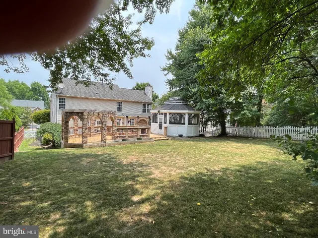 $4,900 | 5453 Mittendorff Lane, Alexandria, VA 22315