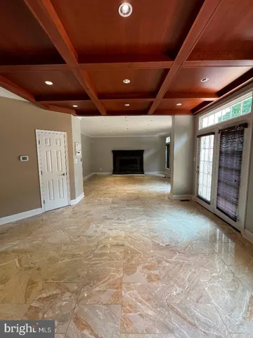 $4,900 | 5453 Mittendorff Lane, Alexandria, VA 22315