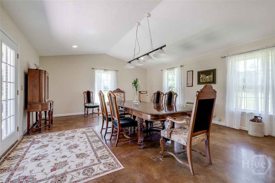 388 White Hill Road Sylvania, GA 30467 - Photo 9 of 27