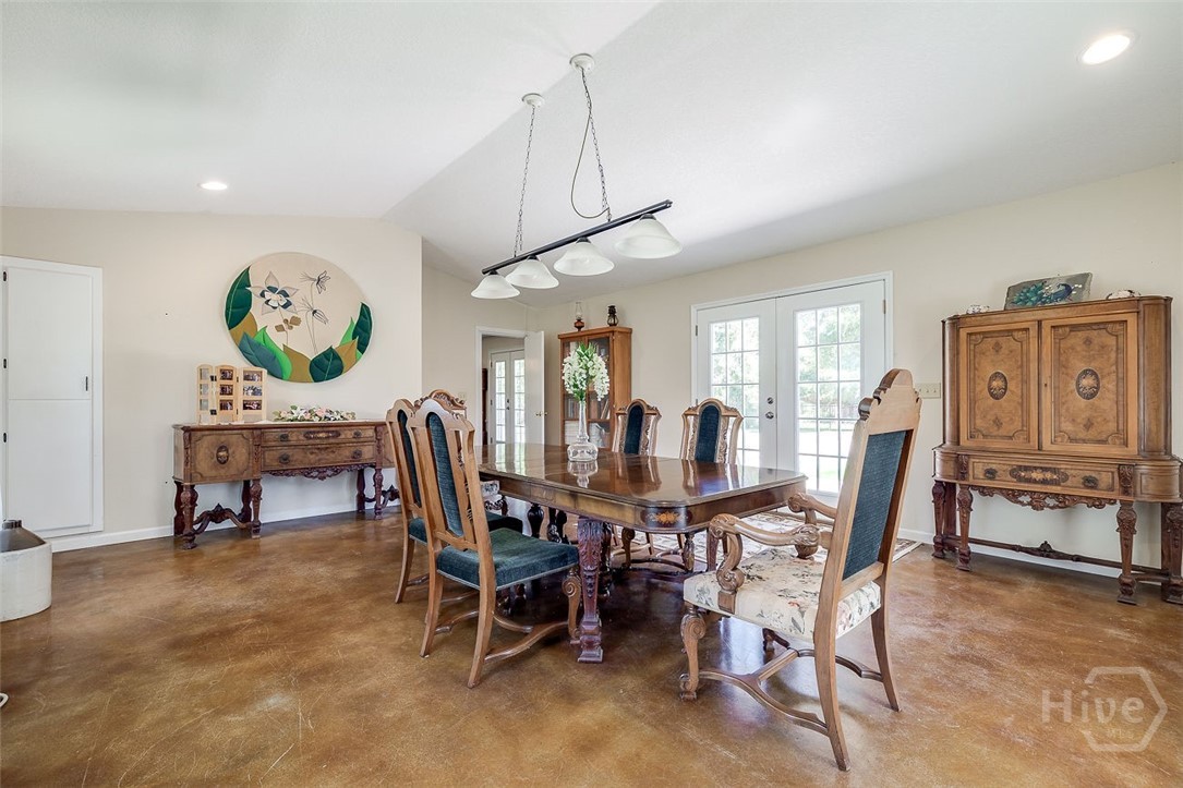 388 White Hill Road Sylvania, GA 30467 - Photo 10 of 27