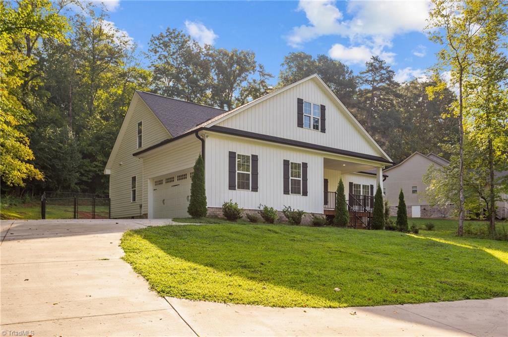 422 Brown Road King, NC 27021 - Photo 5 of 50