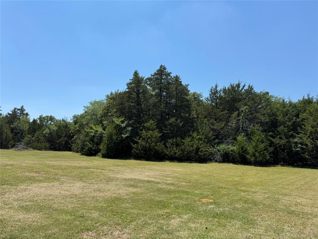 450 Woodbine Estates Road Gainesville, TX 76240 - Photo 33 of 36