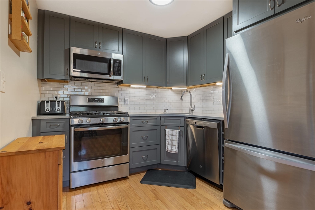 221 Leland Farm Road, Unit 221 Ashland, MA 01721 - Photo 9 of 16 Gallery Image 9
