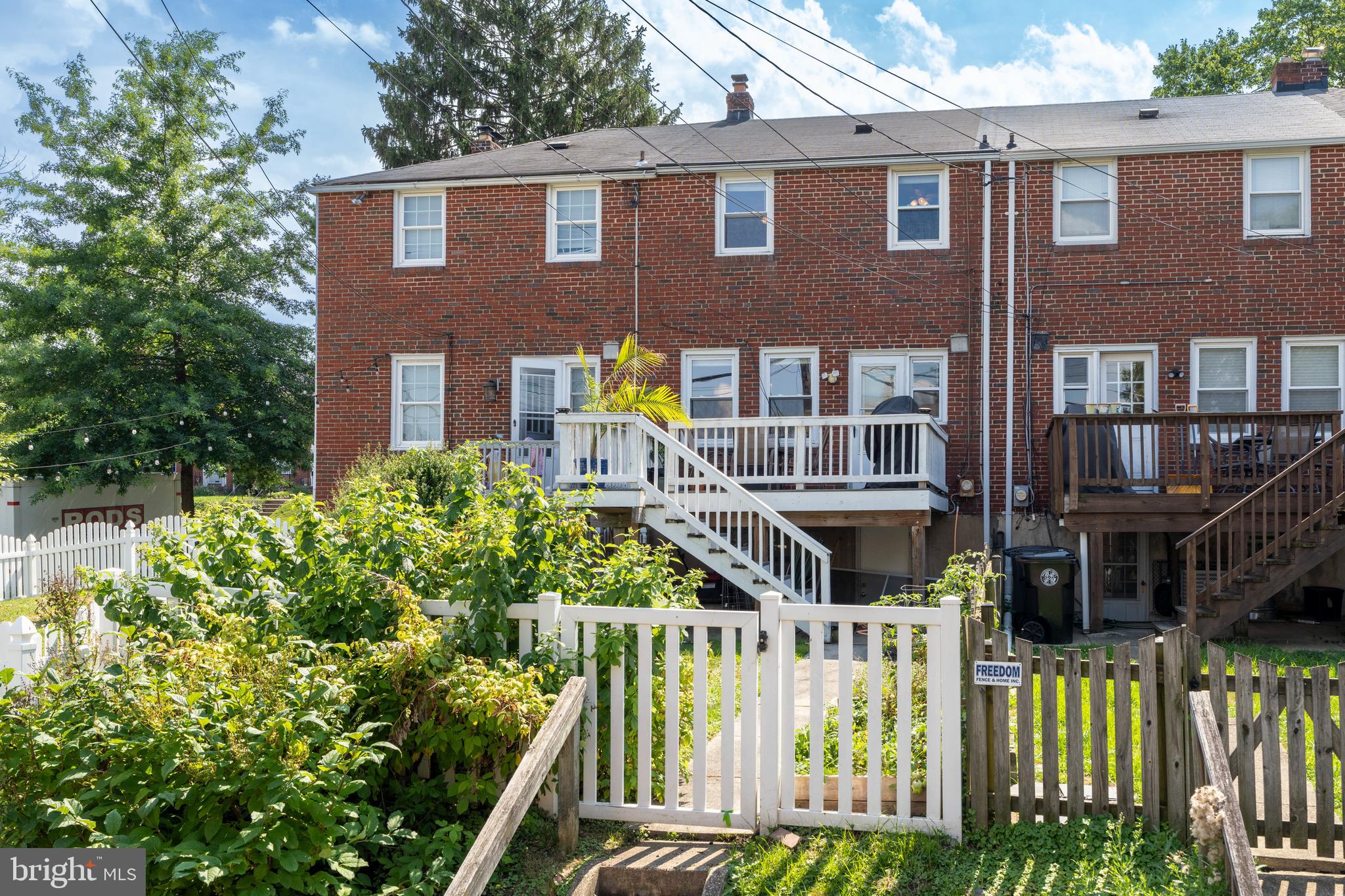 1606 Loch Ness Road Baltimore, MD 21286 - Photo 36 of 36 a house view with a garden space