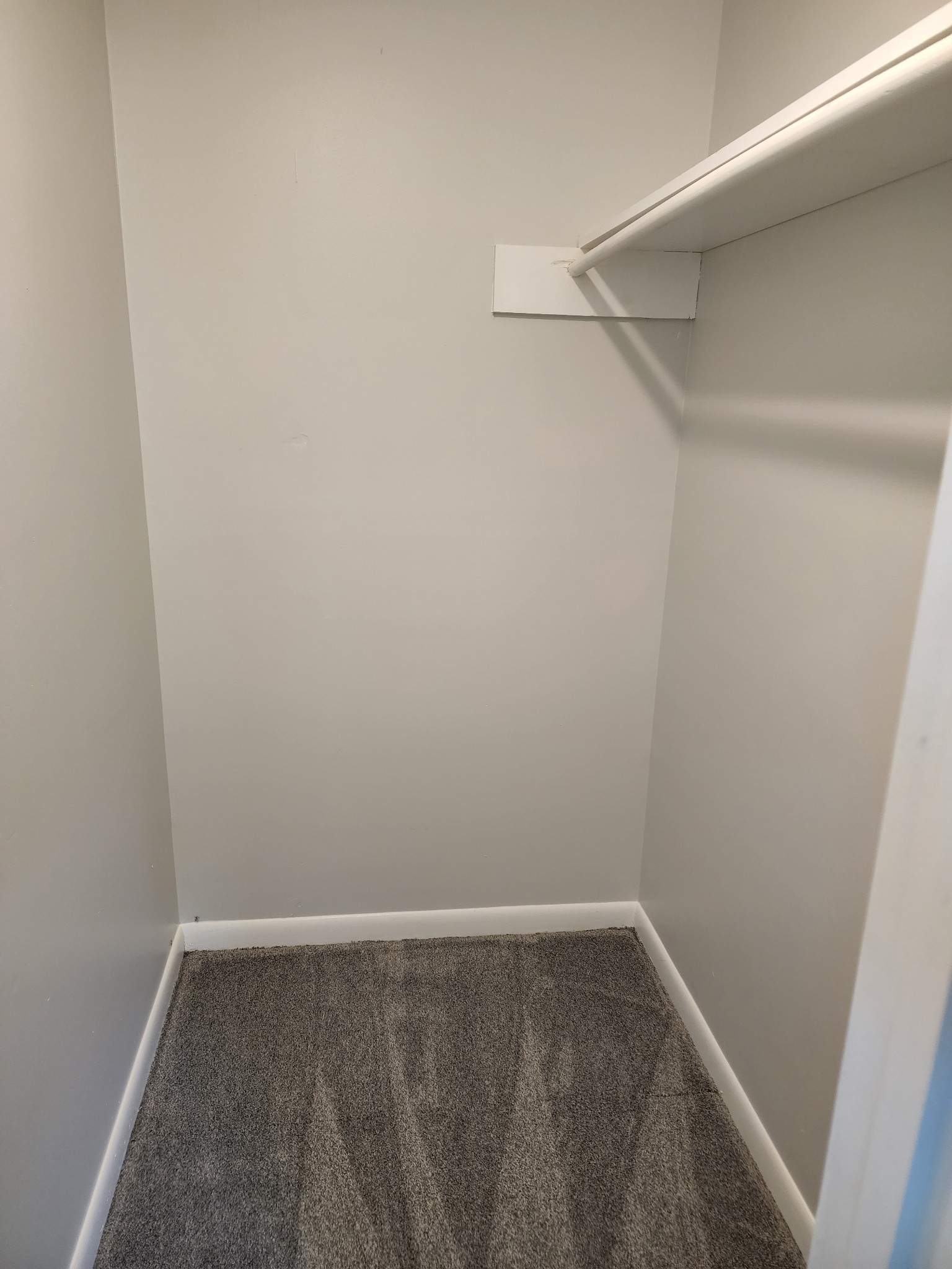 514 West Point Road Lawrenceburg, TN 38464 - Photo 19 of 25 a view of an empty room