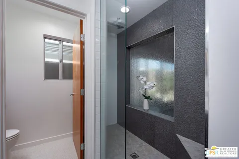 $599,000 | 588 East San Lorenzo Road, Unit 104, Palm Springs, CA 92264
