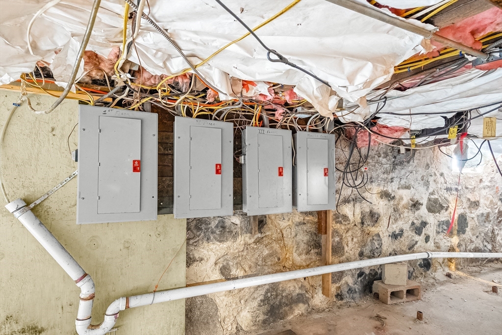 184 Myrtle Street Brockton, MA 02301 - Photo 39 of 41