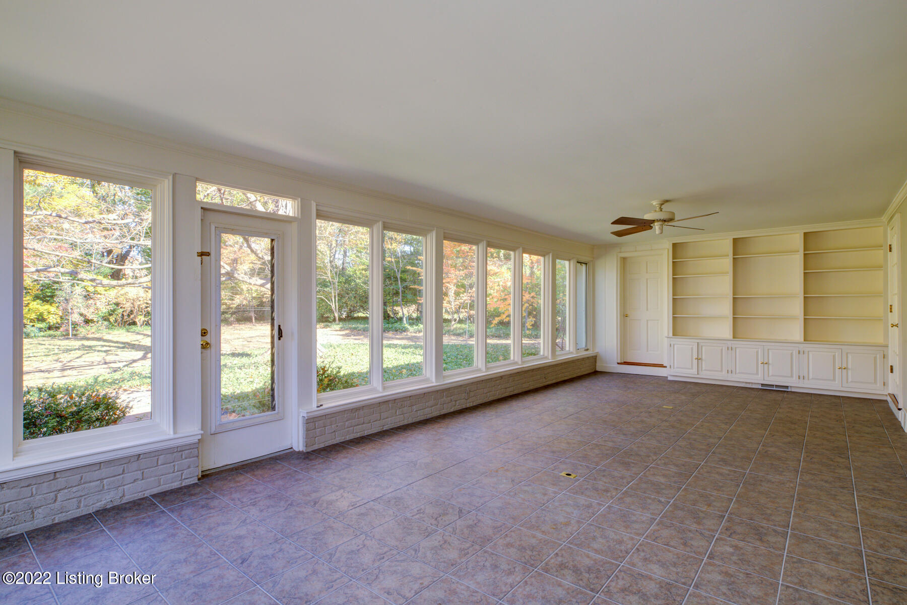 139 Sagamore Road Louisville, KY 40207 - Photo 11 of 42 11