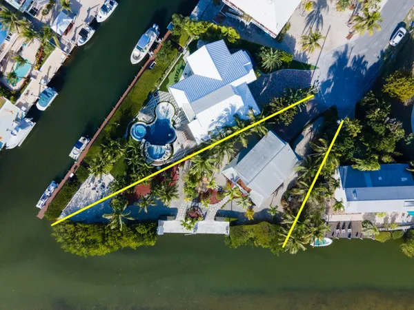 $2,950,000 | 149 Lake Road, Tavernier, FL 33070