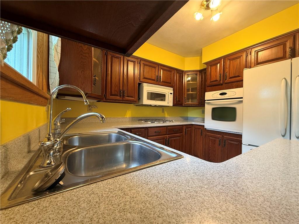 420 Open Road Dayton, PA 16222 - Photo 11 of 18 Another view of the kitchen.