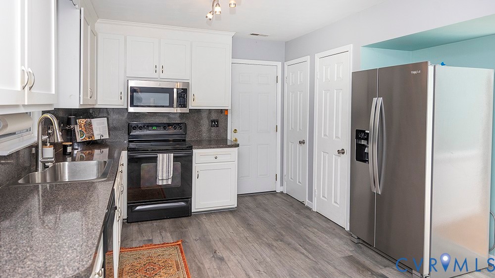 526 Watch Hill Road Midlothian, VA 23114 - Photo 19 of 44