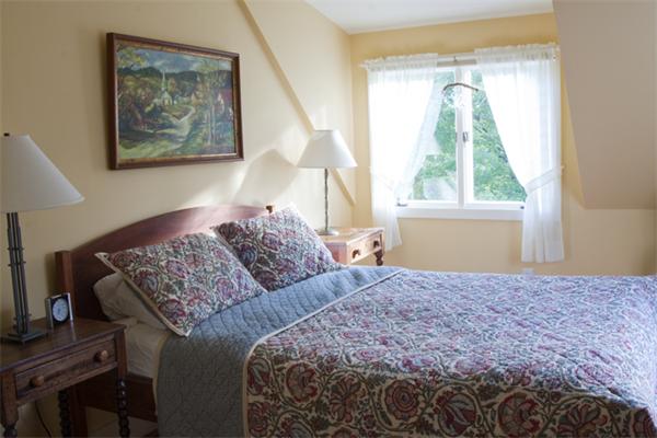 324 Audubon Road Northampton, MA 01053 - Photo 20 of 28 Gallery Image 20