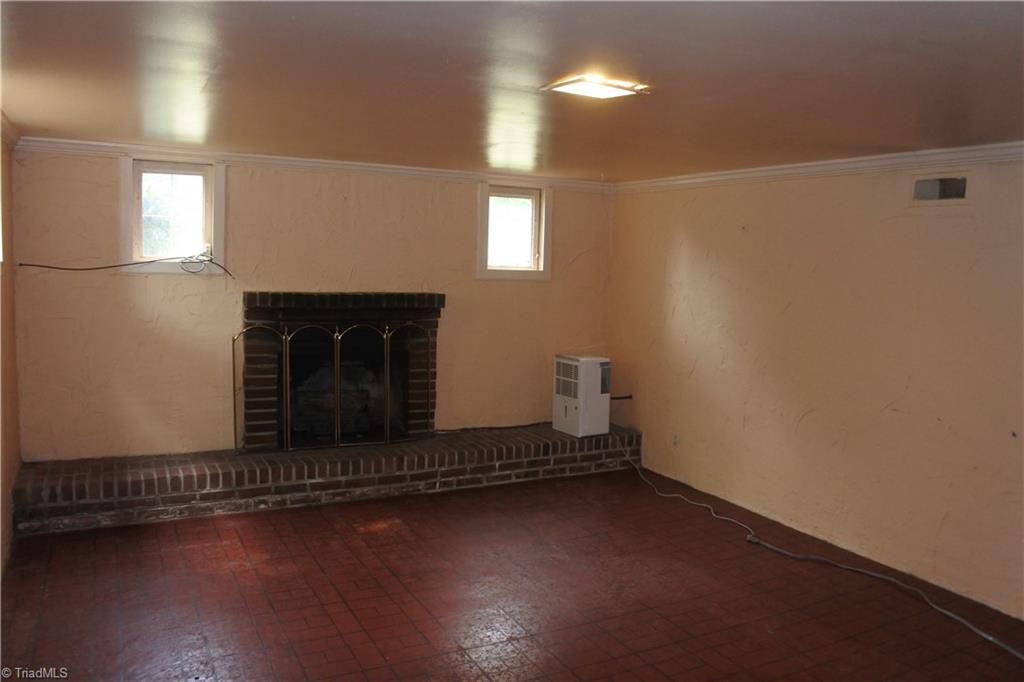1523 Sharon Road Winston-Salem, NC 27103 - Photo 16 of 21 Gallery Image 16