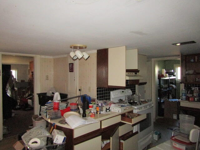 375 Old County Road Rockland, ME 04841 - Photo 11 of 15 IMG_1380