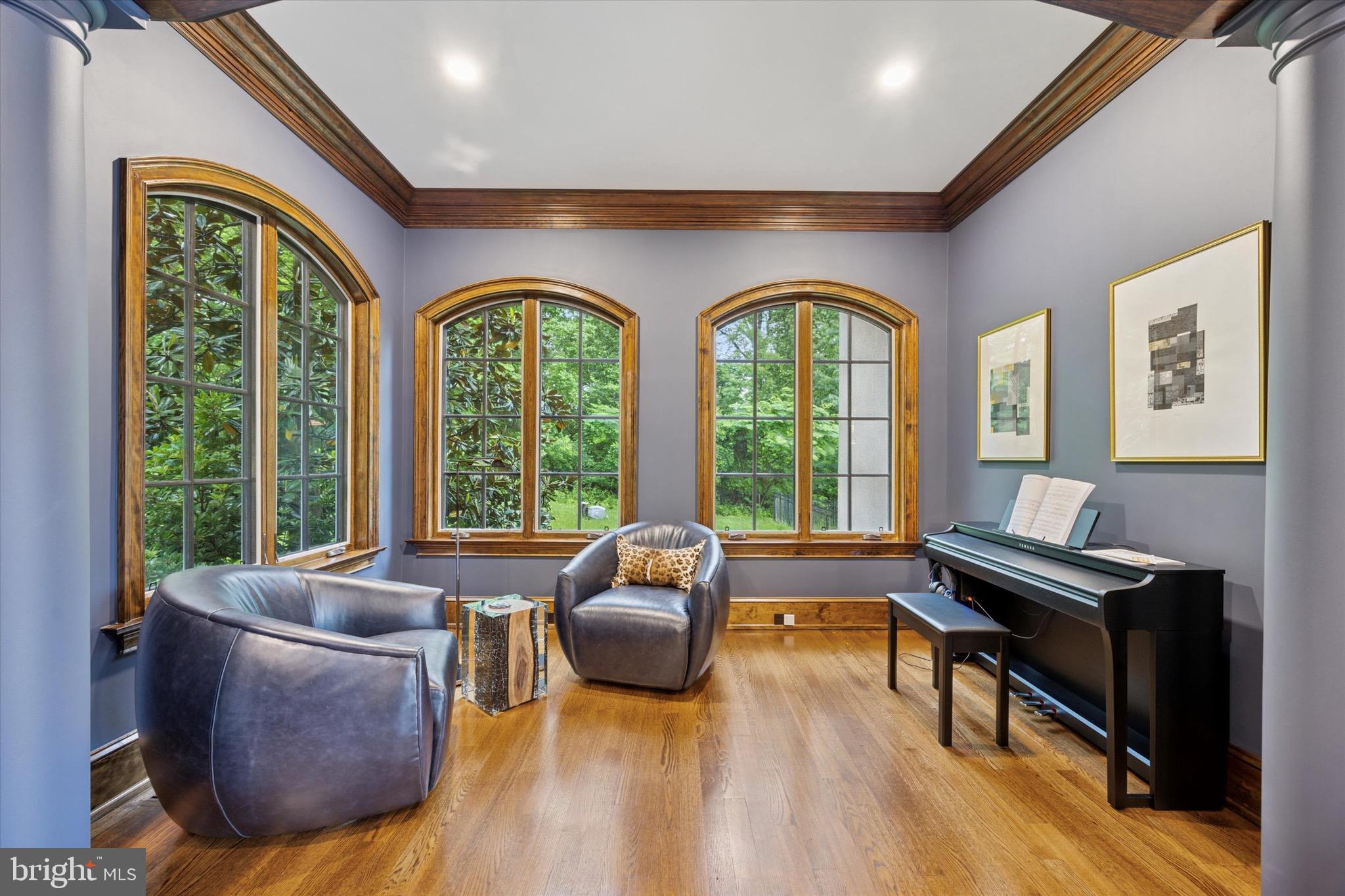 631 Harts Ridge Road Conshohocken, PA 19428 - Photo 16 of 62 a living room with furniture and a large window