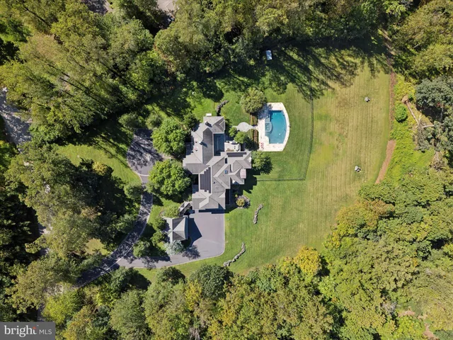 $3,994,999 | 631 Harts Ridge Road, Conshohocken, PA 19428
