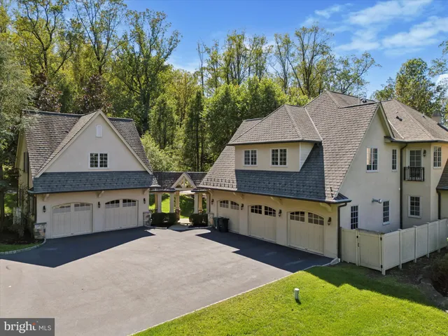 $3,994,999 | 631 Harts Ridge Road, Conshohocken, PA 19428
