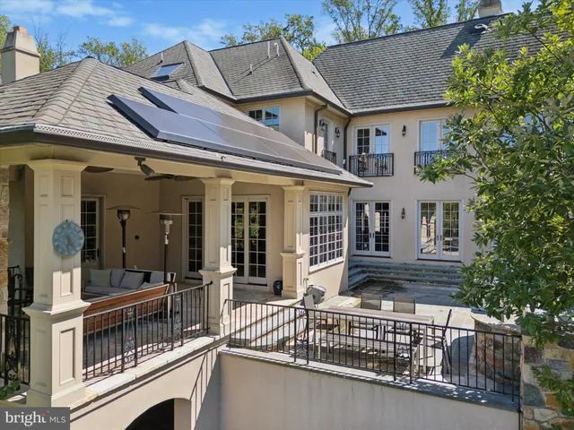 $3,994,999 | 631 Harts Ridge Road, Conshohocken, PA 19428