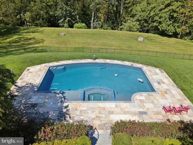 $3,994,999 | 631 Harts Ridge Road, Conshohocken, PA 19428