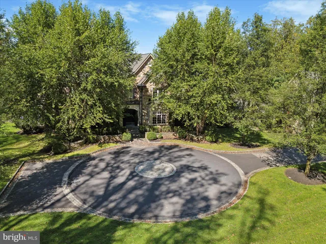 $3,994,999 | 631 Harts Ridge Road, Conshohocken, PA 19428
