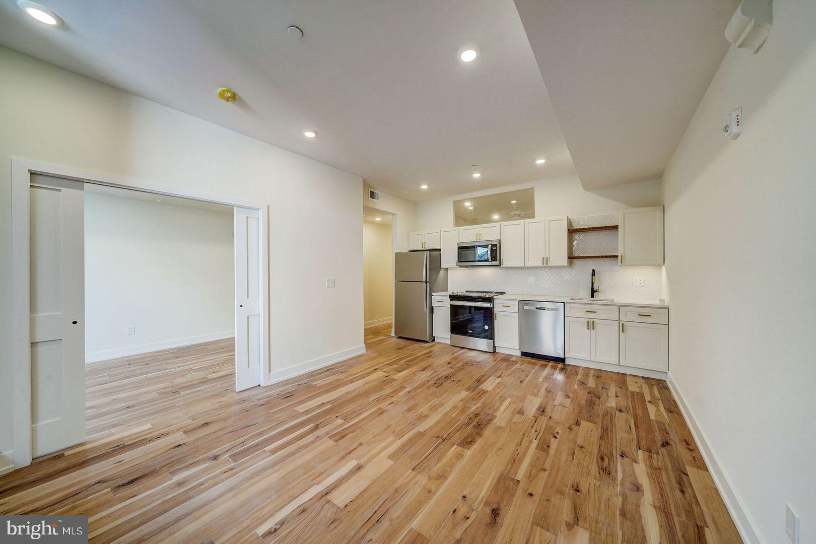 620 South 8th Street, Unit 11 Philadelphia, PA 19147 - Photo 2 of 18