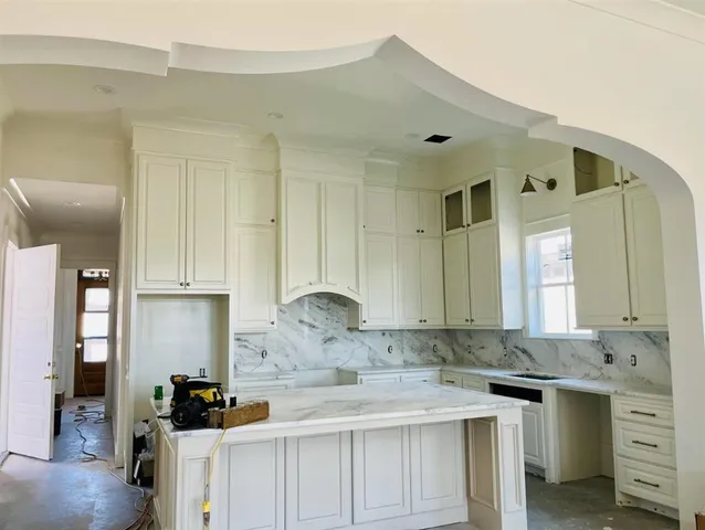 $615,500 | 2247 Nikal Drive, Lake Charles, LA 70605