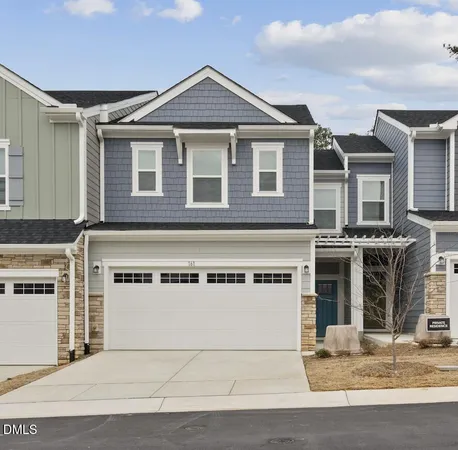 $2,800 | 161 Cabernet Drive, Chapel Hill, NC 27516