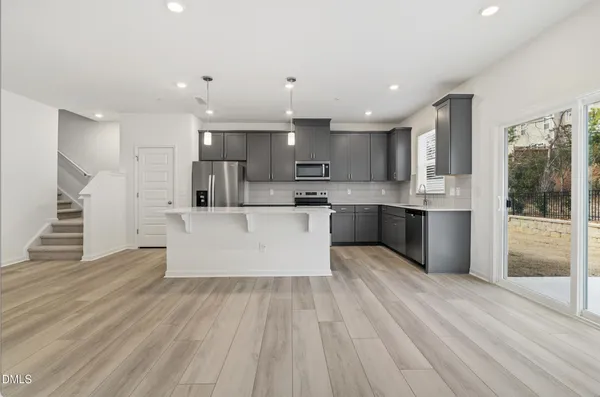 $2,800 | 161 Cabernet Drive, Chapel Hill, NC 27516