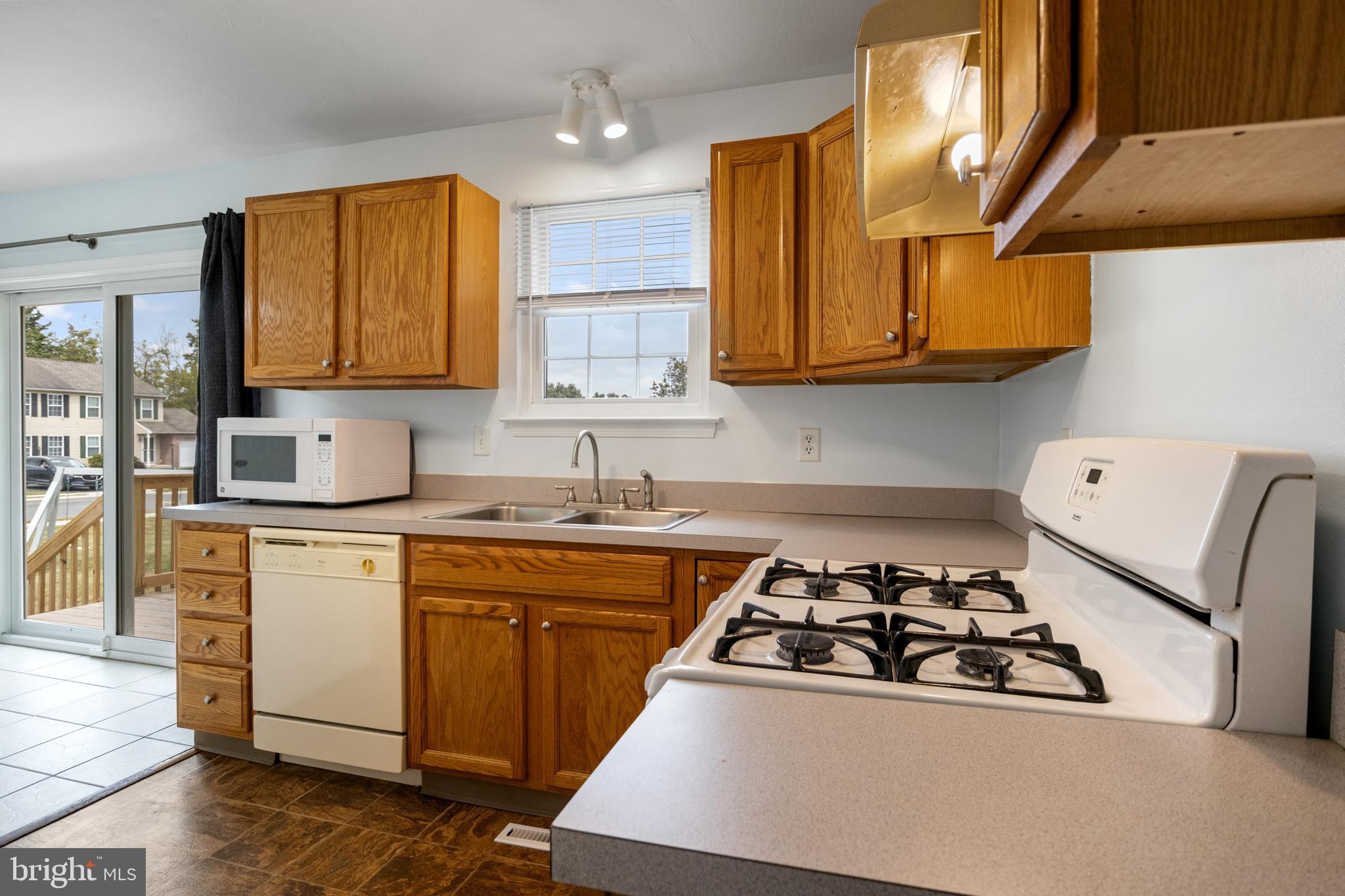 4013 Somerset Road Dover, PA 17315 - Photo 10 of 39 Gallery Image 10