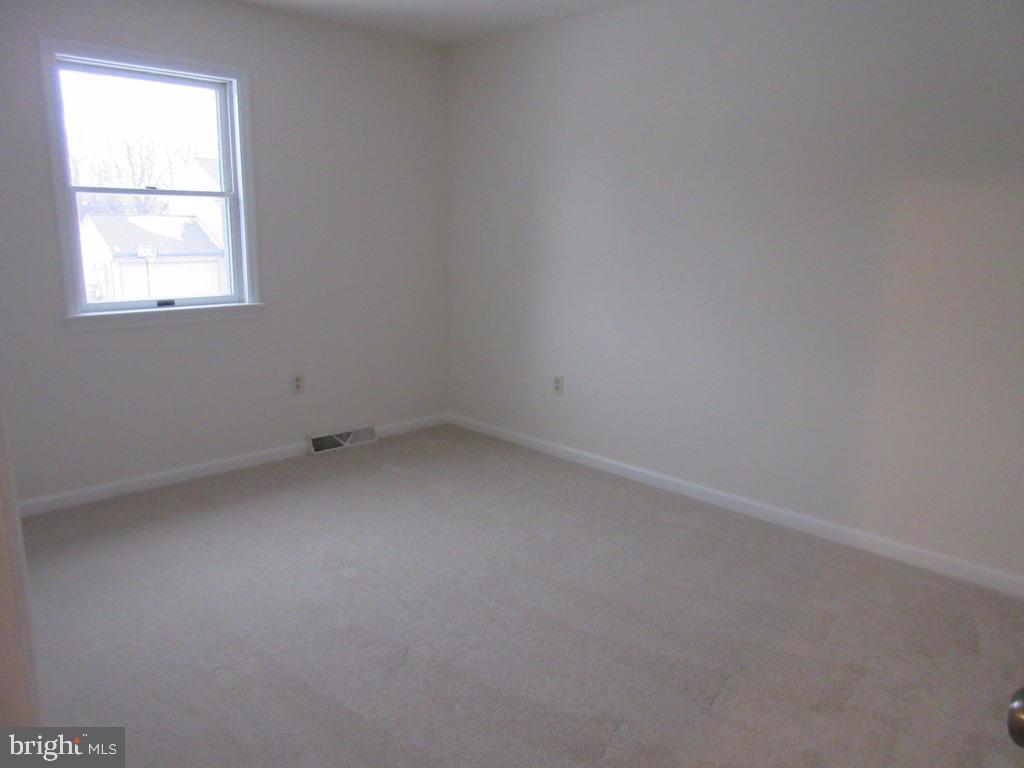 10 Brian Drive Lititz, PA 17543 - Photo 18 of 32