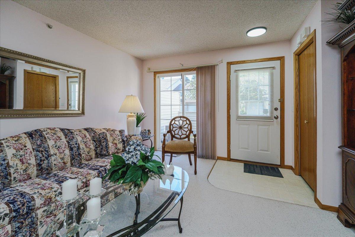 2775 Ranchview Lane North, Unit 4 Plymouth, MN 55447 - Photo 4 of 29