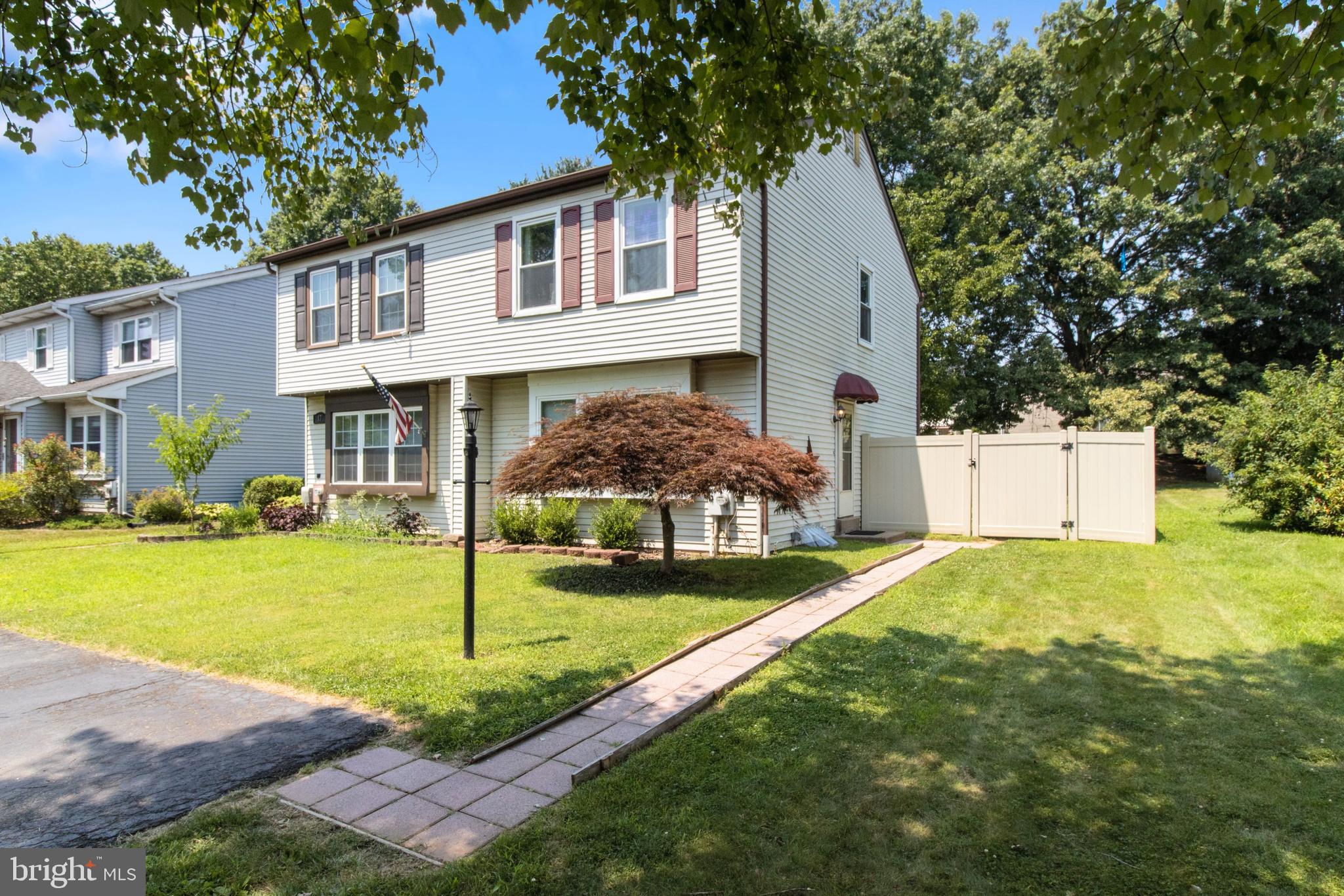 19 School Road Horsham, PA 19044 - Photo 1 of 25 Gallery Image 1