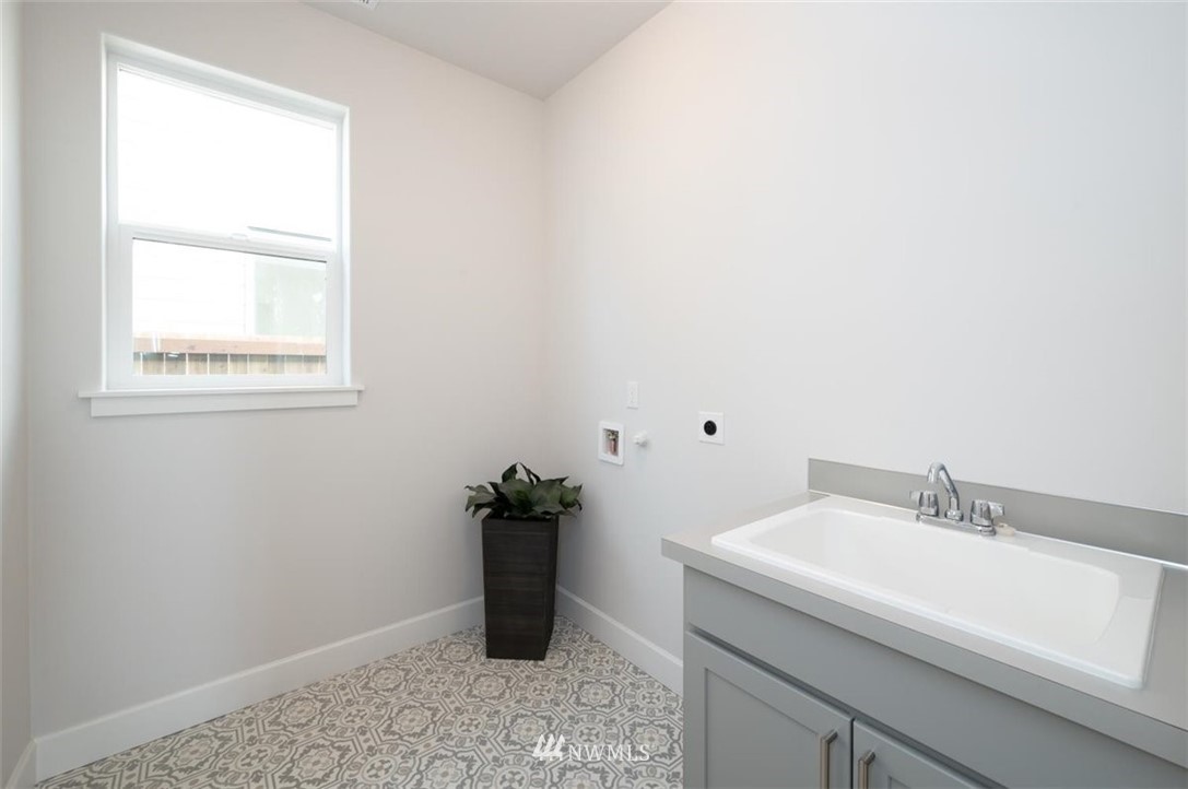 5450 Shields Road Ferndale, WA 98248 - Photo 16 of 27