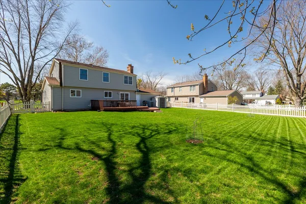$649,000 | 208 South Birchwood Drive, Naperville, IL 60540