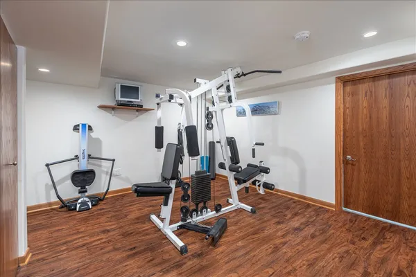 $649,000 | 208 South Birchwood Drive, Naperville, IL 60540