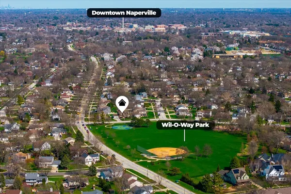 $649,000 | 208 South Birchwood Drive, Naperville, IL 60540