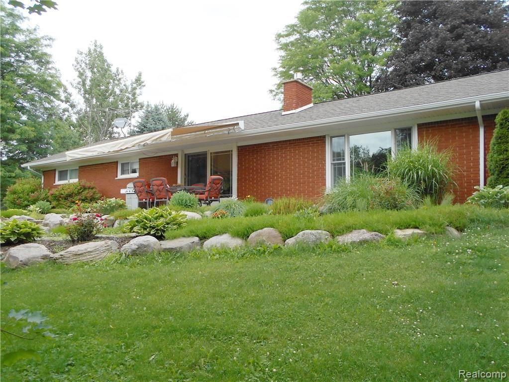 2501 Texter Road Leonard, MI 48367 - Photo 23 of 39 2501 Texter Road-23.JPG