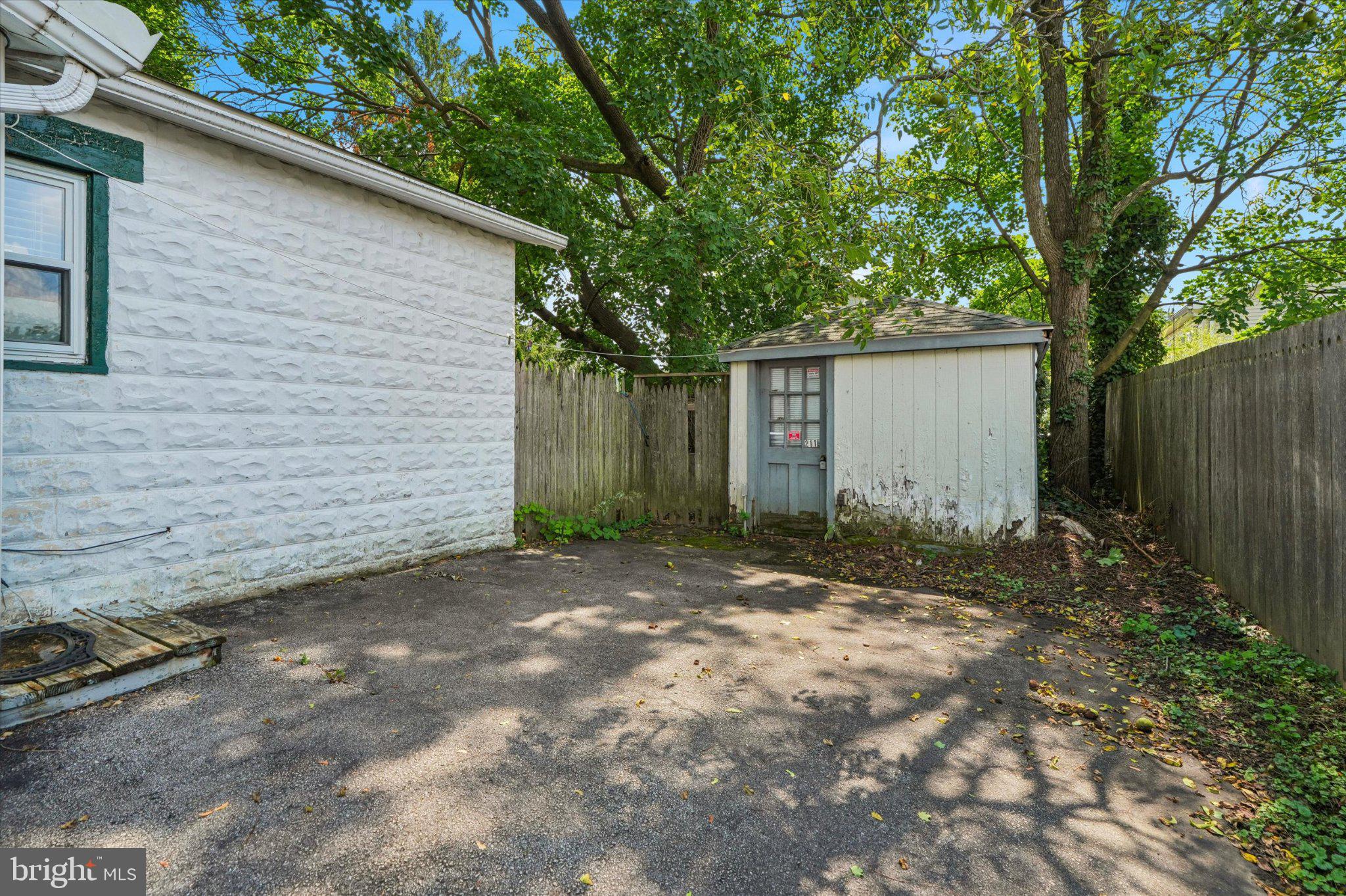 214-216 Beech Road Wallingford, PA 19086 - Photo 41 of 42 216 Beech Rd.