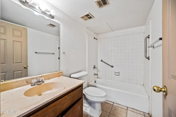 $850 | 336 West 5th Place, Unit 1, Mesa, AZ 85201