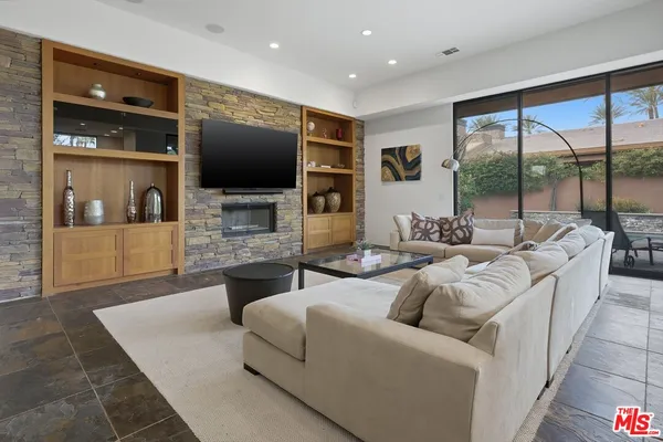 $999,000 | 50025 Vía Aldea, La Quinta, CA 92253