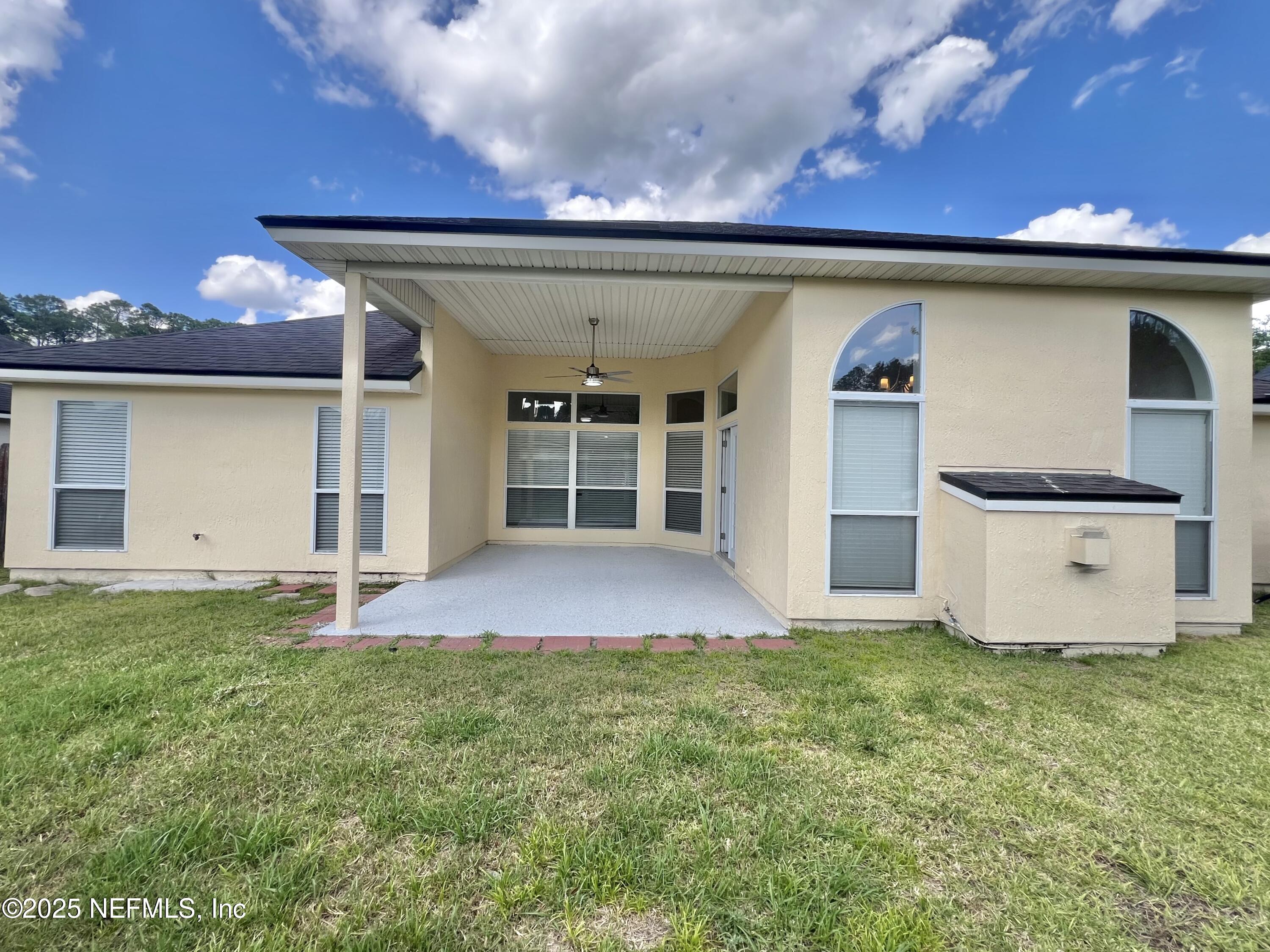 389 Sparrow Branch Circle St. Johns, FL 32259 - Photo 39 of 46 a view of outdoor space and yard