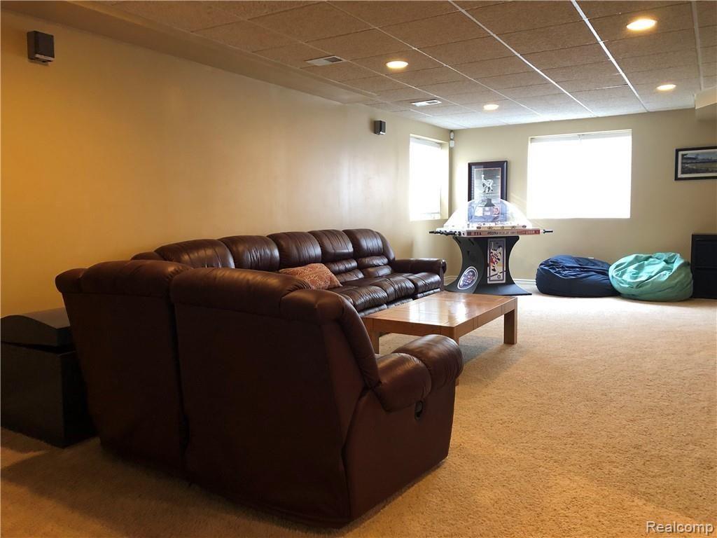 552 Bloomer Ridge Drive Rochester, MI 48307 - Photo 45 of 46