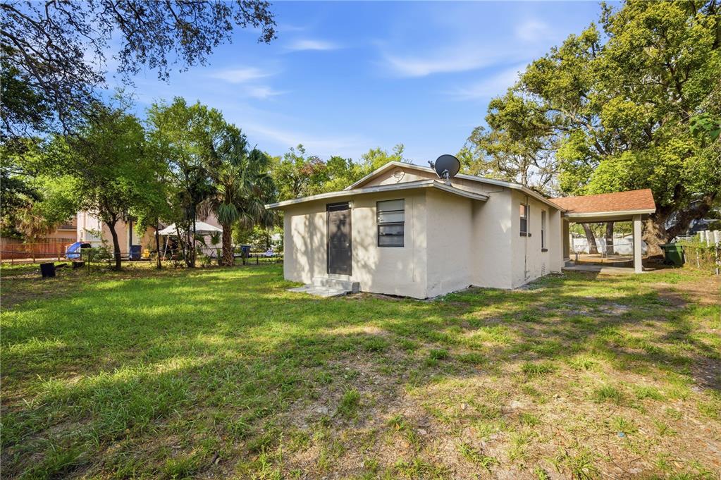 10019 North Jasmine Avenue Tampa, FL 33612 - Photo 19 of 23