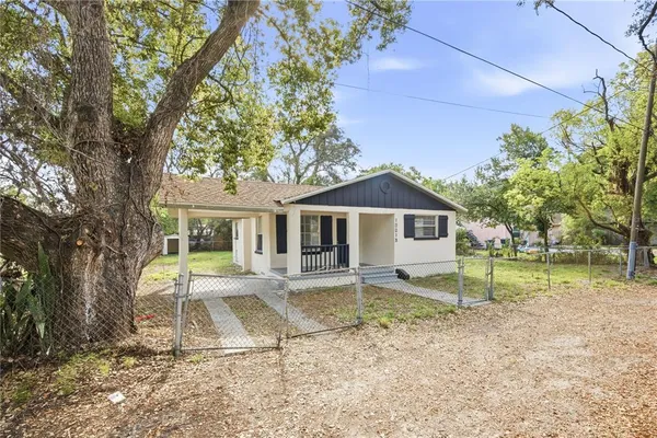 $1,995 | 10019 North Jasmine Avenue, Tampa, FL 33612