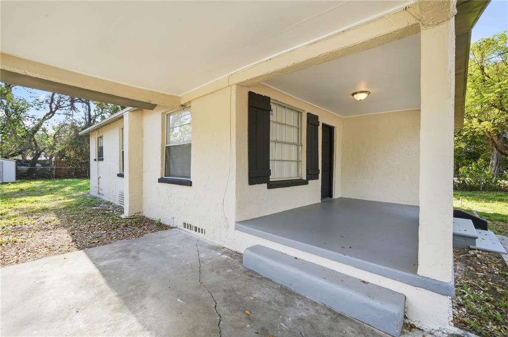 10019 North Jasmine Avenue Tampa, FL 33612 - Photo 22 of 23