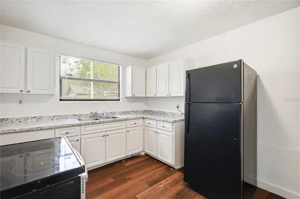 $1,995 | 10019 North Jasmine Avenue, Tampa, FL 33612