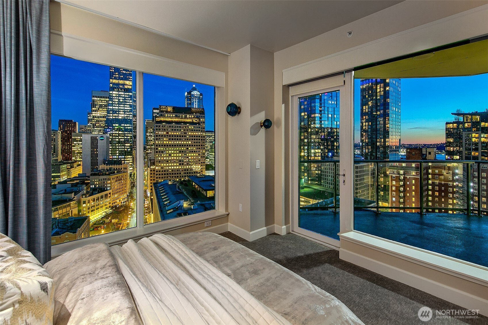 1920 4th Avenue, Unit 2104 Seattle, WA 98101 - Photo 22 of 39