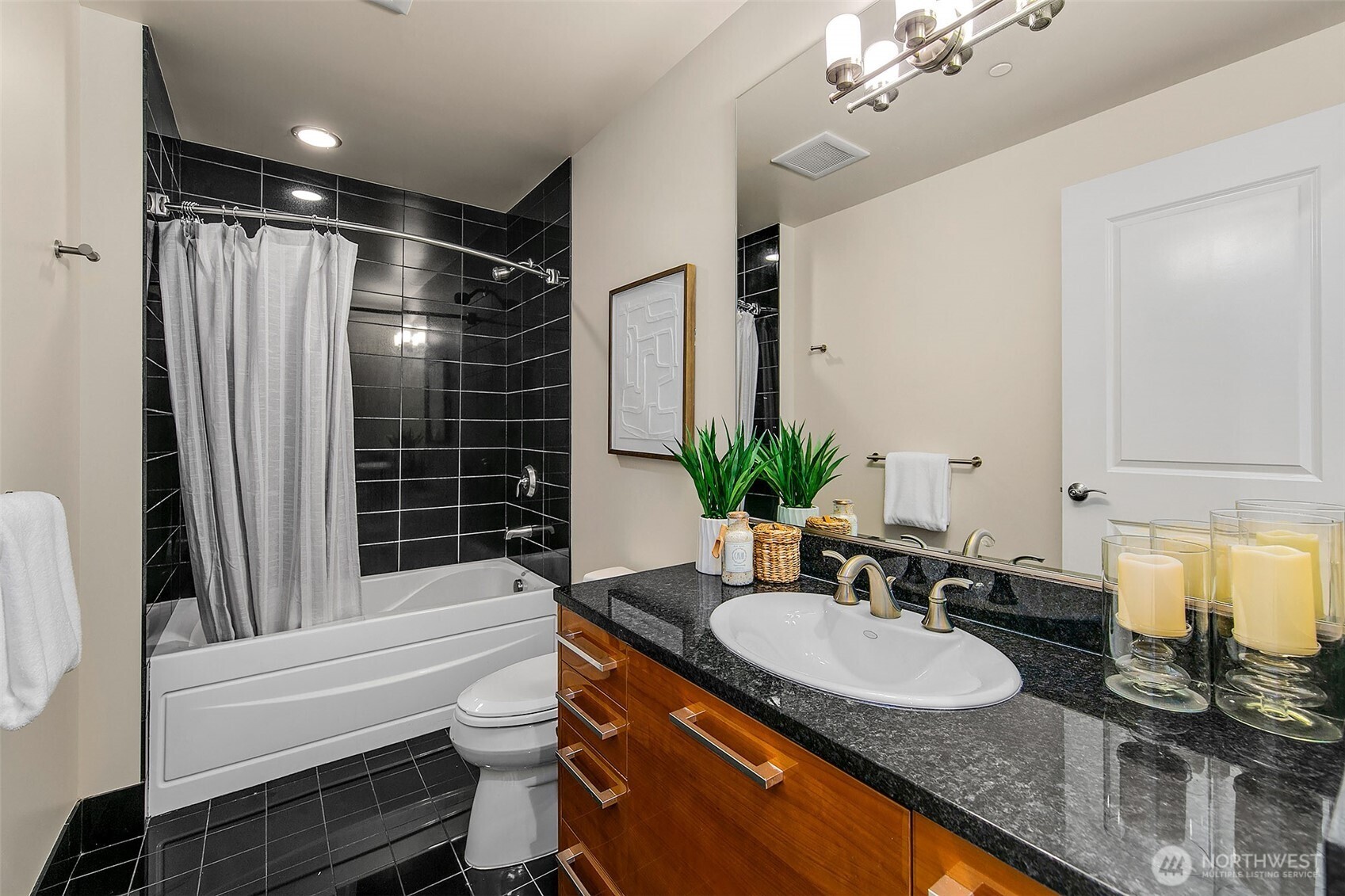 1920 4th Avenue, Unit 2104 Seattle, WA 98101 - Photo 29 of 39